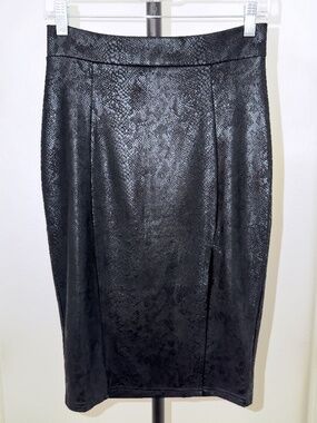 She + Sky, Faux Brushed Leather Skirt, Black/Snakeskin
